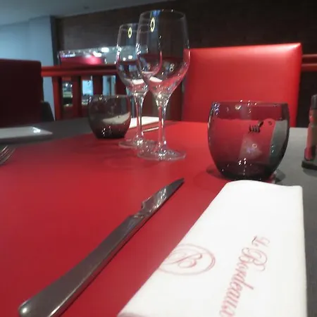 Le Bordeaux Hotel 2*