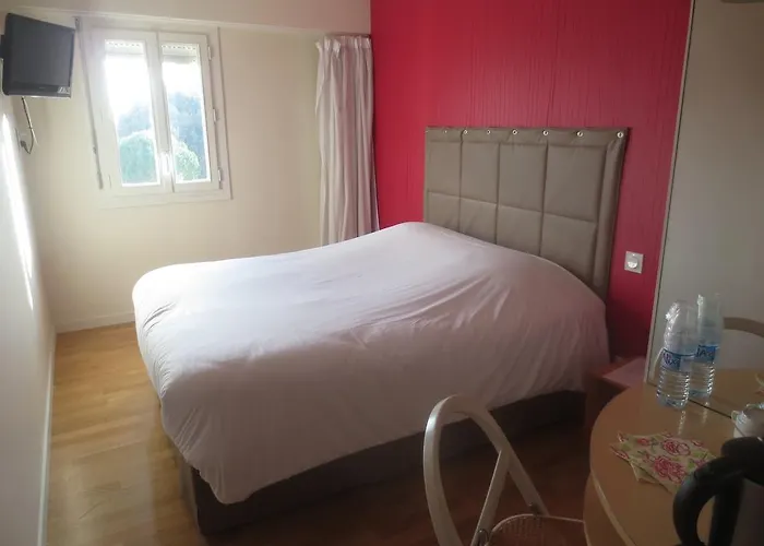 Le Bordeaux 2* Luçon